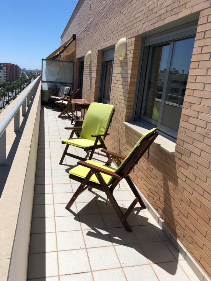 Atico Mirador Paseo Antonio Banderas Primera Linea De Playa Y Piscina Málaga Kültér fotó